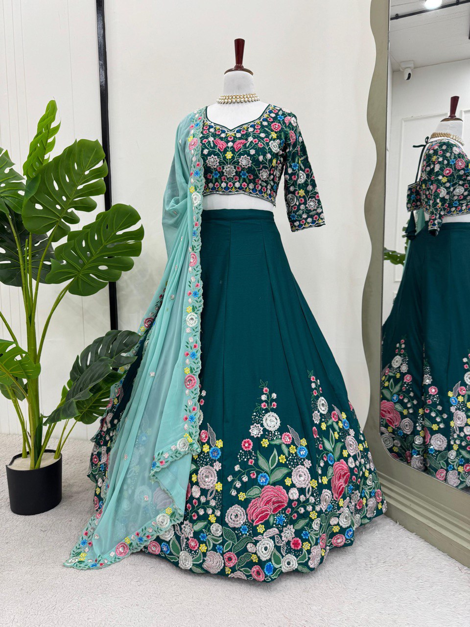 Wedding Special Semi Stitiched Green Color  Lehenga Choli